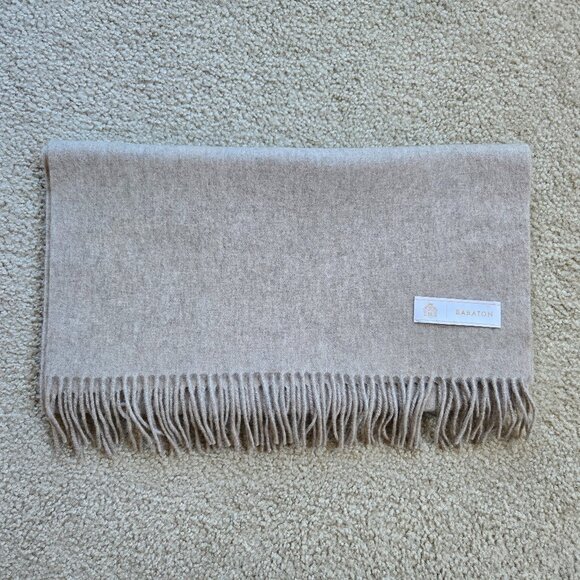 NWOT Babaton Cashmere Scarf Oatmeal Tan - Picture 2 of 11